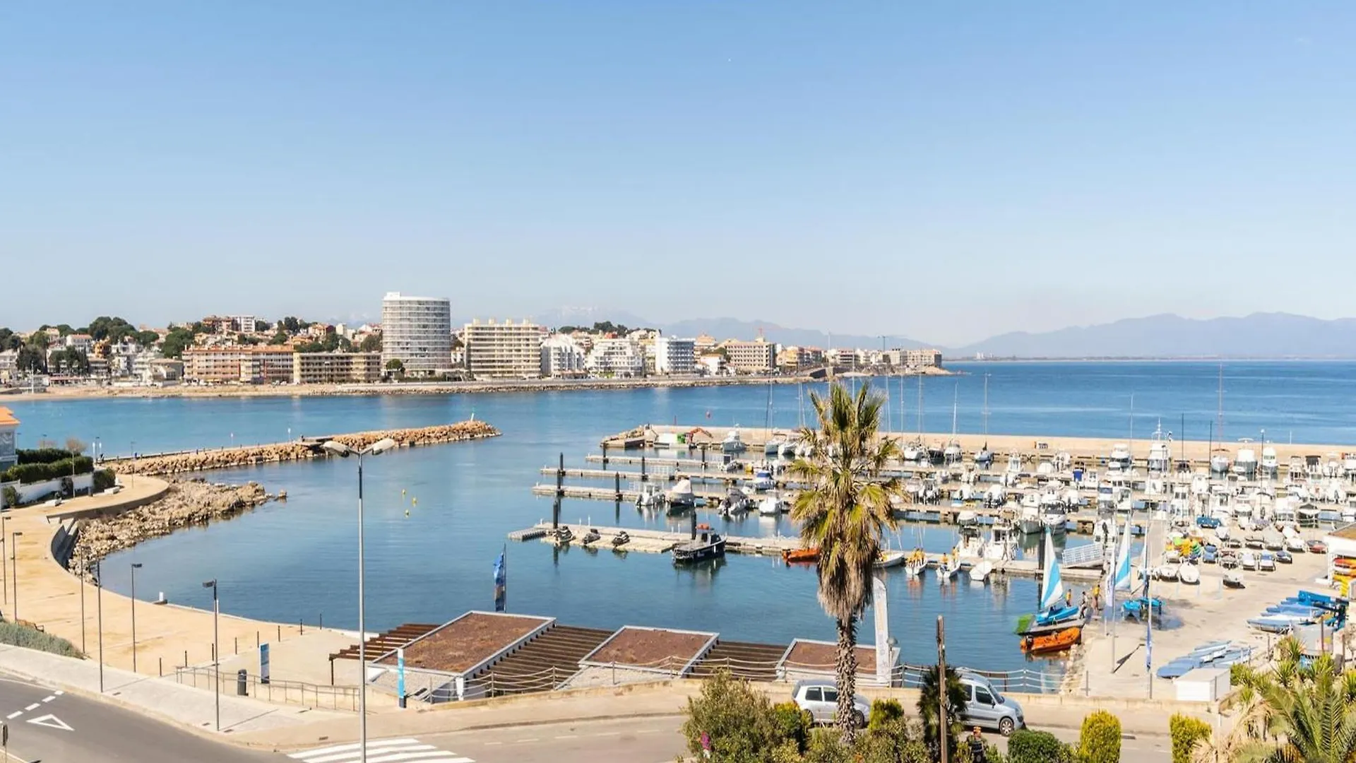 Apartment Apartment, 200M From Riells Beach L'Escala