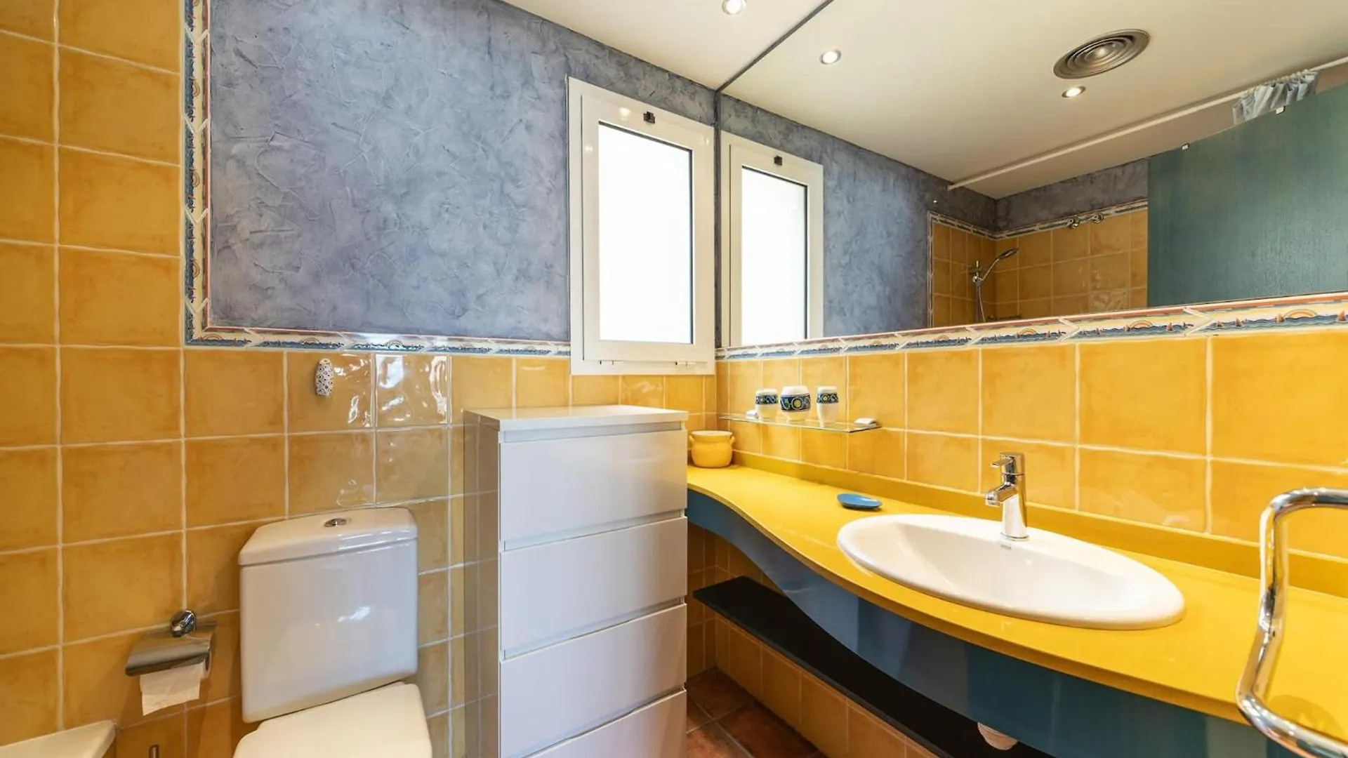 Apartment, 200M From Riells Beach L'Escala 0*,  Spain